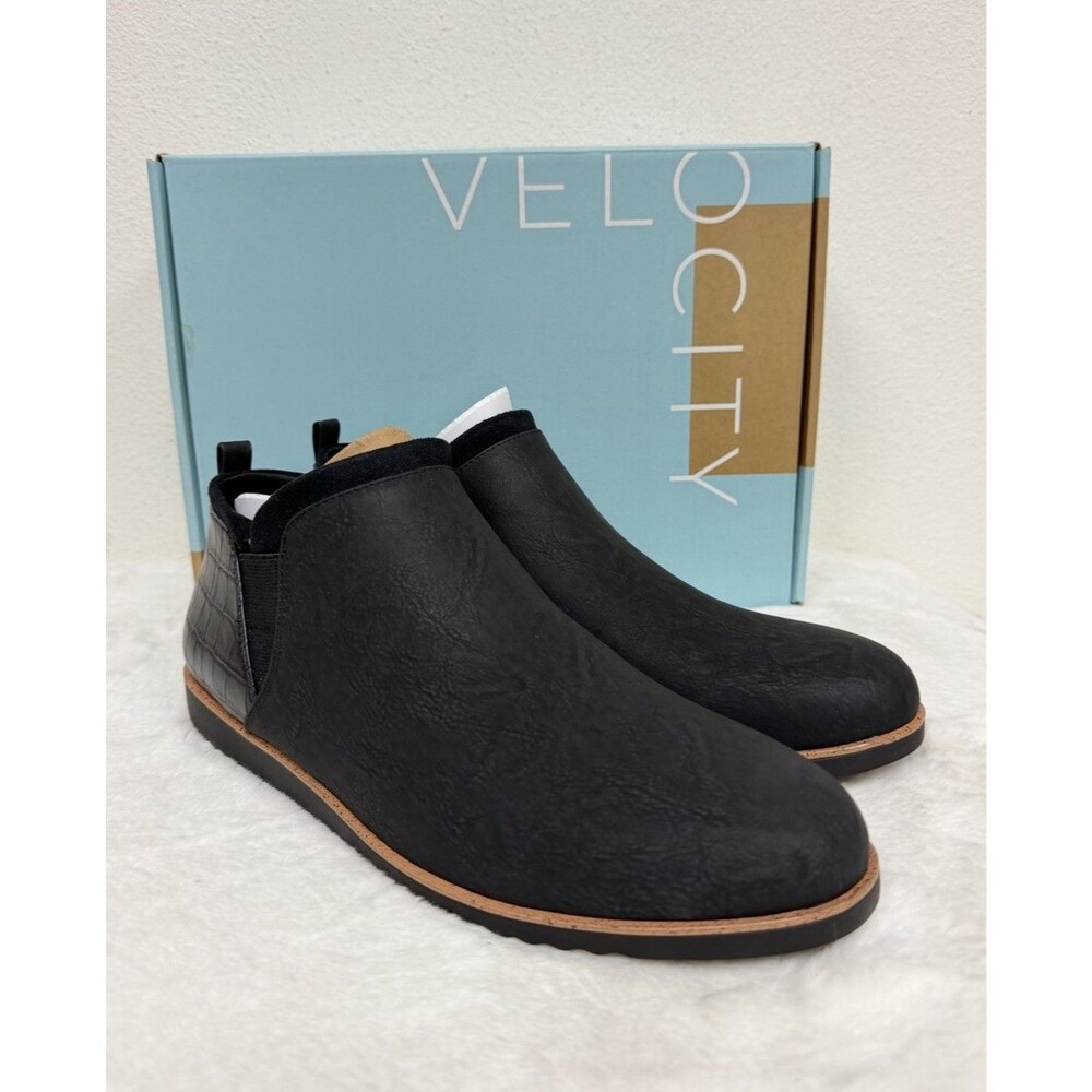 LifeStride Women's Black Zion Faux Leather Booties Shoe Size 9.5M